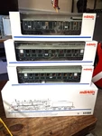 Marklin 33184 Ho Br 18.4 4-6-2 Steam Engine & Tender Nib W/ 41351/61/71 Coach's!. Fixed Price $154.99.