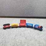 Ertl Collectibles Wooden Chevron Holiday Train Set 2007 Thomas Compatible. Fixed Price $15.99.