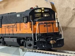 Athearn Blue Box Ho Ge U28B Milwaukee Road 5511 28-GRS Kadee Couplers Led Lights. Fixed Price $110.00.