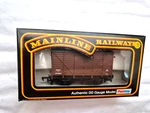 Oo Gauge Mainline Railways 37412 12T Mogo Van Br Bauxite Wagon W150682. Fixed Price $22.85.