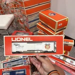 Lionel Miller High Life Beer Reefer Car Gauge White 6-9852 Advertising. Fixed Price $30.00.