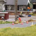 Road Works With Man At And Accessories Ho/oo Gauge Busch 7801. Fixed Price $38.36.