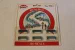 Ho Scale Model Power, Package Of 6 Green Park Benches #5713 Bnos. Fixed Price $20.00.