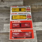 Lionel Gauge Milwaukee Road Lot Of Cars 9731 9455 Original Boxes. Fixed Price $38.95.