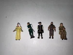 Woodland Setters Castle Dwellers Bagged Train Scenery Ho SP4442. Fixed Price $8.95.