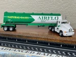Airflo "compressed Natural Gas "kenworth Semi Tractor & Trailer Ho Scale New. Fixed Price $76.95.