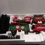 Disney 20 Piece Christmas Train Set Battery Operated Holiday Play Musical New. Fixed Price $140.00.