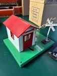 Lionel 145 Automatic Gateman Station Accessory Model Postwar Train Original Box. Fixed Price $17.50.