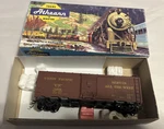 Athearn Ho Scale Train 40 Foot Union Pacific Box Car Rtr 184241. Fixed Price $8.99.