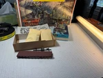 Ho Athearn Southern Pacific Flat Car With Stakes - Kit New H3850. Fixed Price $9.50.