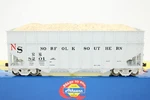 Athearn Scale Ns Norfolk Southern 40' Wood Chip Hopper #8201 Nos. Fixed Price $42.00.