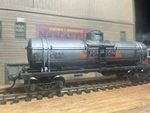 Ho Scale Mantua, Single Dome Tank Car, Johnson Refining, Silver #8053 732-166. Fixed Price $14.50.
