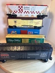 5- Clean Lionel Gauge Boxed Freight Cars 9262, 9840, 9846, 16291, 19270. Fixed Price $95.00.