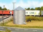 Rix 30' Corrugated Grain Bin - Model Railroad Building Kit Ho Scale #304. Fixed Price $15.68.