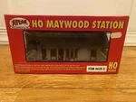 Atlas Ho Scale Maywood Station With Figures Item #620-3. Fixed Price $30.00.