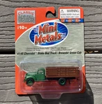 Classic Metal Works 1/87 Ho 41/46 Chevrolet Green Cab Stake Bed Truck 30338 F/s. Fixed Price $12.59.