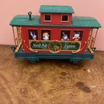 Eztec 37189 North Pole Express Christmas Train Replacement Caboose Car 4 Figures. Fixed Price $14.00.