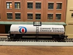Atlas Ho 1554-2 Diamond Shamrock 17,360 Gallon Tank Car #85564. Fixed Price $30.50.