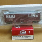 Atlas 003 588 Ho Soo Line (modern) 1932 Ara Box Car #42070. Fixed Price $33.95.