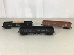 Lot Of 3 Ho Gondolas With Kadee Couplers & Proto Axles. Fixed Price $39.95.