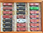 Mtl Micro-trains N-scale Boxcars Vintage See Pics/ Listing For Details. Fixed Price $20.00.