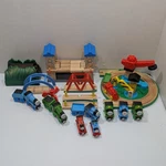 Thomas And Friends Learning Curve Wooden Railway Bridges Accessory Lot (70+ Pcs). Fixed Price $99.99.
