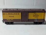 Athearn Ho Scale Milwaukee Road Df Boxcar # 8540 Working Doors. Fixed Price $10.00.