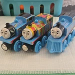Thomas & Friends Wooden Trains Lot Stinky Fish Paint Splattered Winter Wonderla. Fixed Price $25.00.