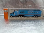 Con-cor Herpa Ho Scale Kenworth T600A Semi Truck Global Moving Van #0004-001061. Fixed Price $58.80.