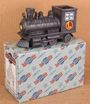 Enesco 647373 Lionel Steam Engine Covered Box Nib. Fixed Price $5.99.