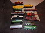 Ho Scale Model Train Tankers Crane Track Cleaner Lot Of 13 Various Brands. Fixed Price $40.00.
