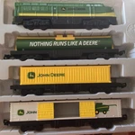 Lionel John Deere Battery Operated Diesel Train Set 711982 Brand Only. Fixed Price $48.00.