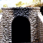 Chooch Enterprises Single-track Random Stone Tunnel Portal 2-PACK 2-3/4 X 9760. Fixed Price $16.98.