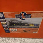 Lionel Looney Tunes O-27 Analog Train Starter Set Light Sound Figures. Fixed Price $249.00.