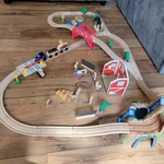 Kidkraft Mountain Watefall Train Set Rural Farm With Accessories Incomplete. Fixed Price $24.47.