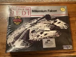 Mpc Star Wars Return Of The Jedi Millennium Falcon Model Kit #8917 New. Fixed Price $65.00.