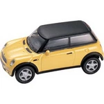 Model Power 19130 1:87 Ho Minis Cooper Yellow W/black Roof. Fixed Price $7.99.